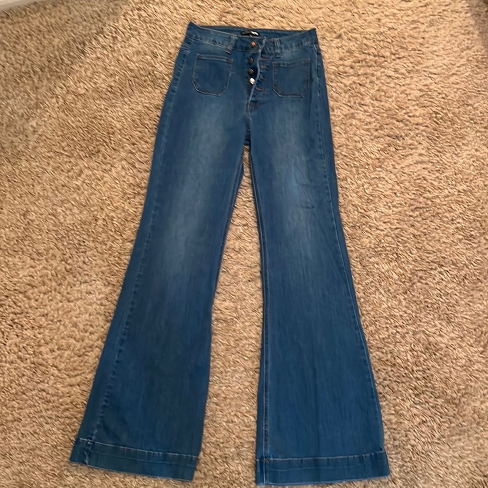 Fashion super flare leg jeans